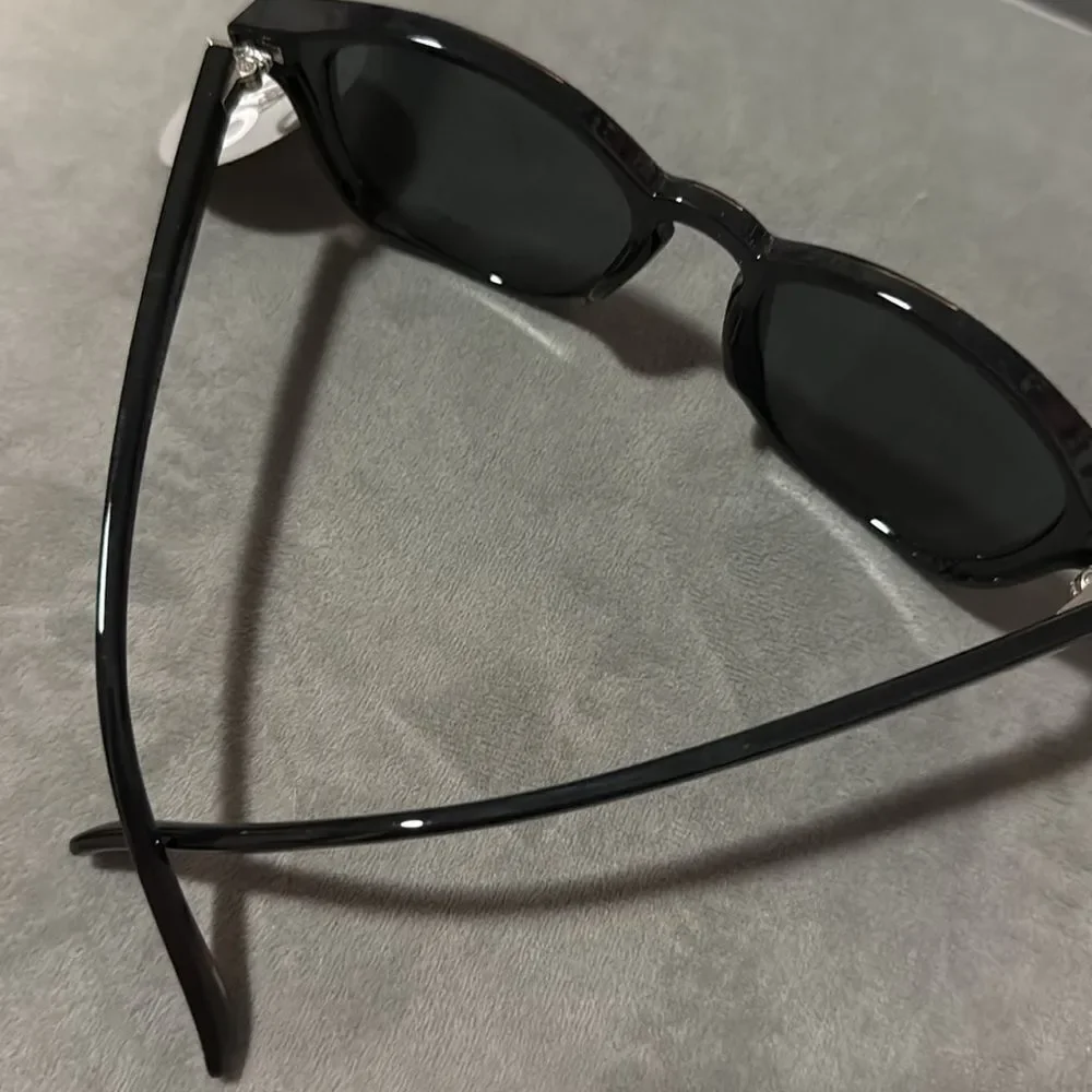 EGO Classic Black UV400 Sunglasses BRAND NEW - Round Frame Dark Lense